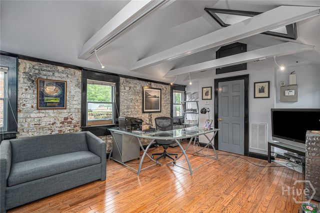 3 E Gordon Street, Savannah, GA 31401