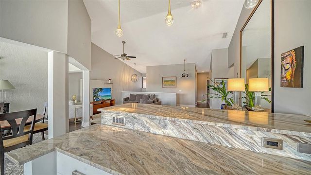 5260 HERON WAY 202, Sarasota, FL 34231