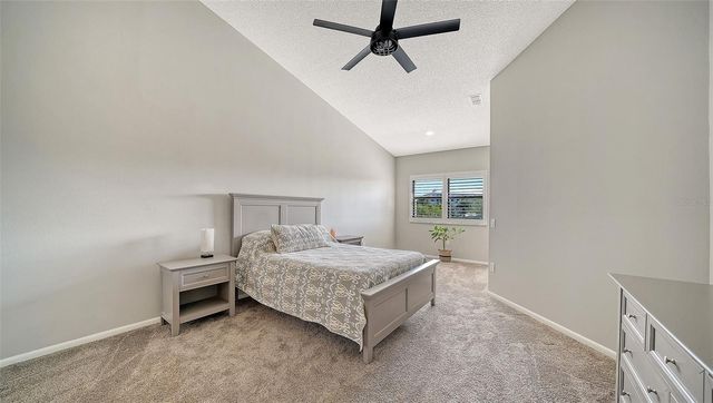 5260 HERON WAY 202, Sarasota, FL 34231