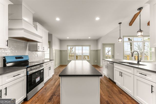 24 Teel Mountain Drive, Cleveland, GA 30528