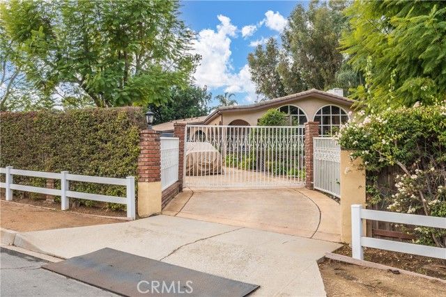 175 Mount Olive Drive, Bradbury, CA 91008