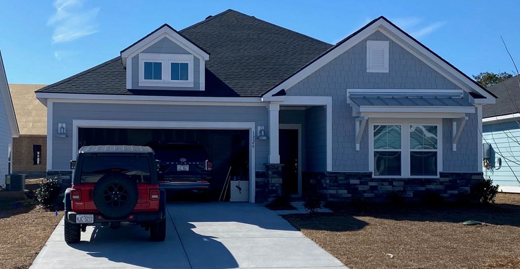 1204 Beach Way Ln., North Myrtle Beach, SC 29582