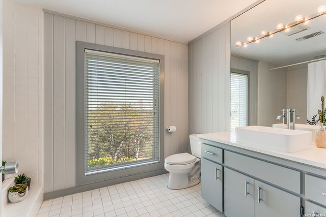 27359 Smithson Valley, San Antonio, TX 78261