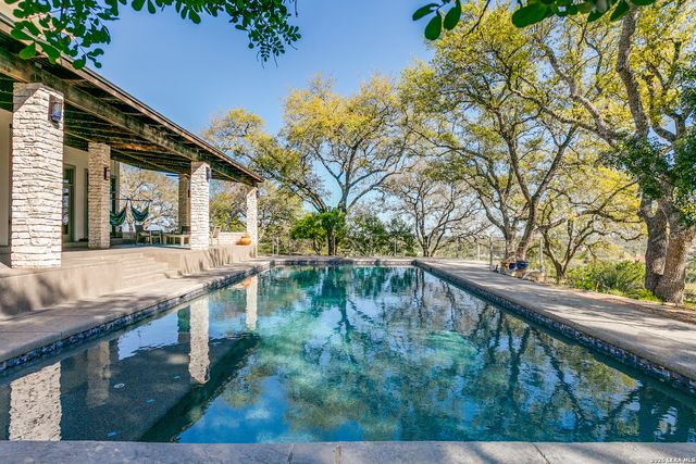 27359 Smithson Valley, San Antonio, TX 78261