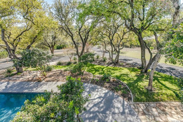 27359 Smithson Valley, San Antonio, TX 78261