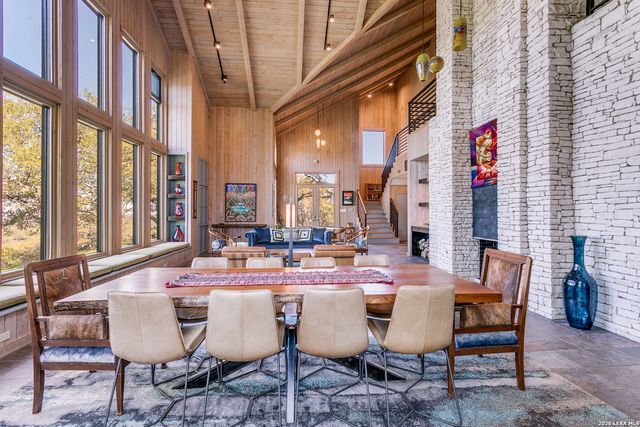 27359 Smithson Valley, San Antonio, TX 78261