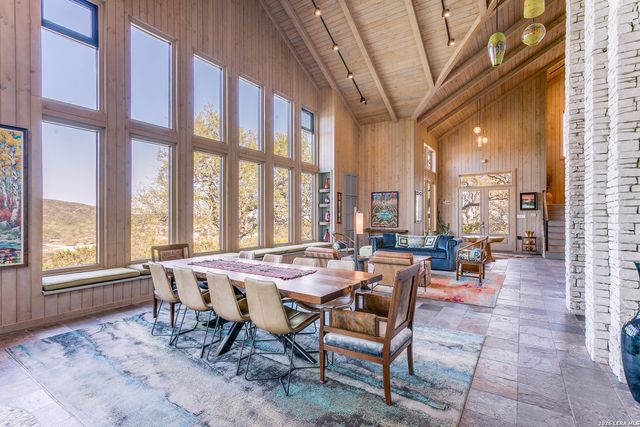 27359 Smithson Valley, San Antonio, TX 78261