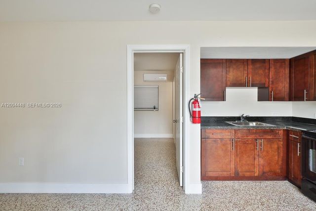 6001 NW 14th Ave 3, Miami, FL 33142