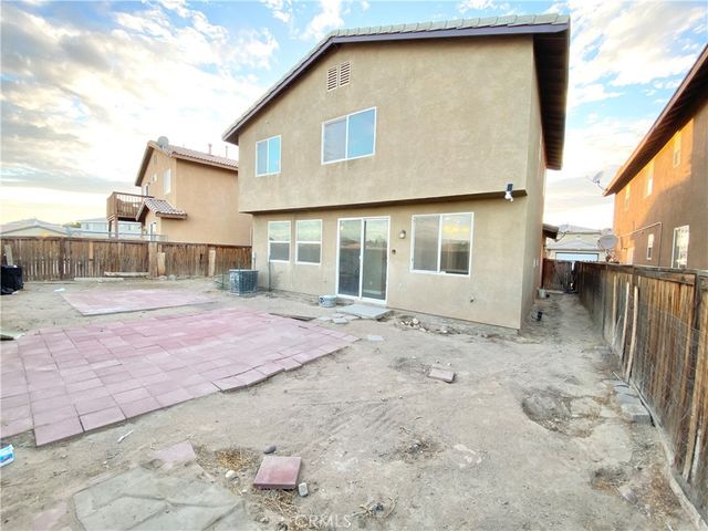 15115 Fresh Water Way, Victorville, CA 92394