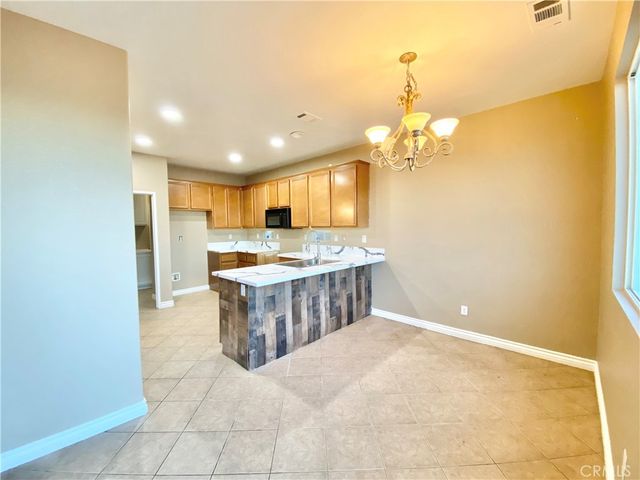 15115 Fresh Water Way, Victorville, CA 92394