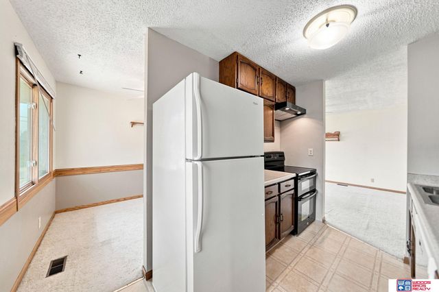 1610 SW 8th Street, Lincoln, NE 68522