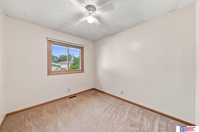 1610 SW 8th Street, Lincoln, NE 68522