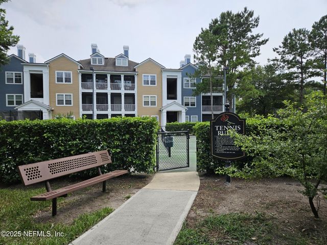 8550 TOUCHTON Road 218, Jacksonville, FL 32216