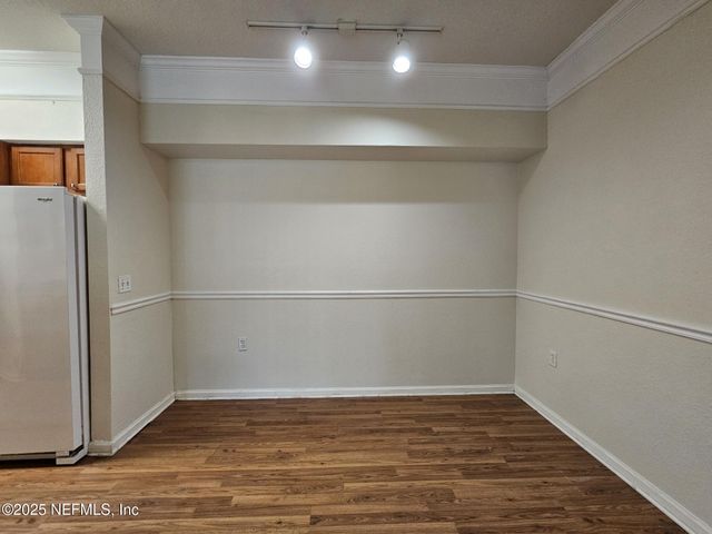 8550 TOUCHTON Road 218, Jacksonville, FL 32216