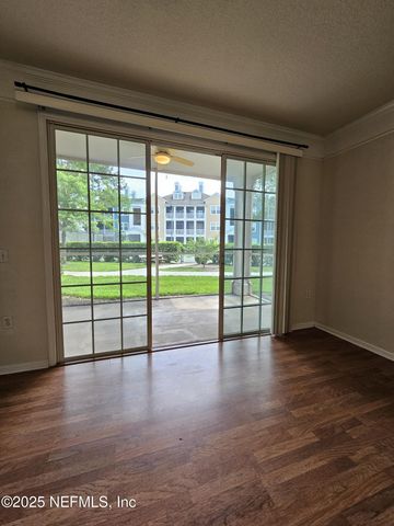 8550 TOUCHTON Road 218, Jacksonville, FL 32216