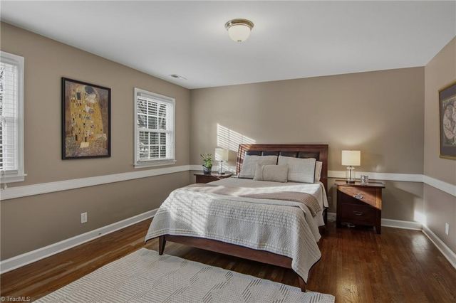 520 Staffordshire Road, Winston-salem, NC 27104