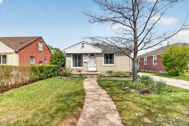 17706 Centralia, Redford, MI 48240