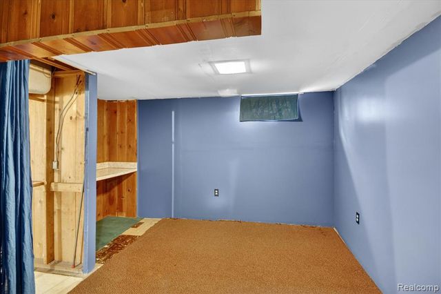 17706 Centralia, Redford, MI 48240