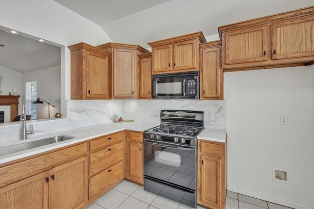 14313 Redvine Road, Choctaw, OK 73020