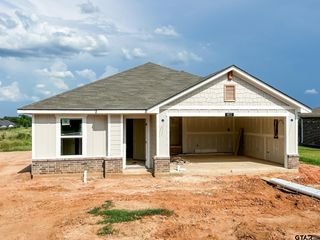 853 Martin St, Chandler, TX 75758