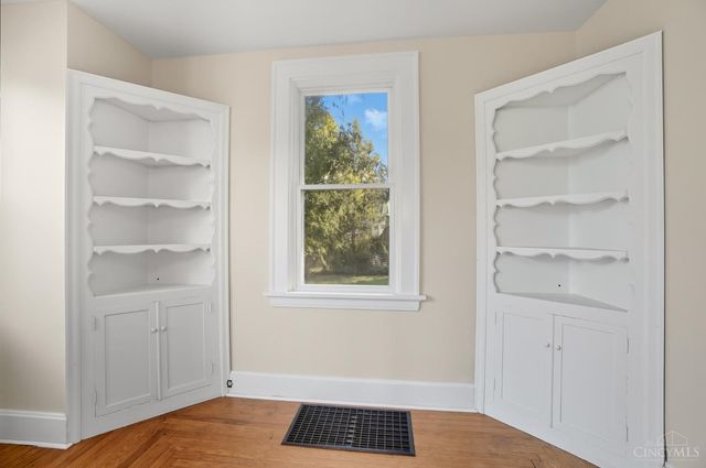 3017 Hull Avenue, Cincinnati, OH 45211