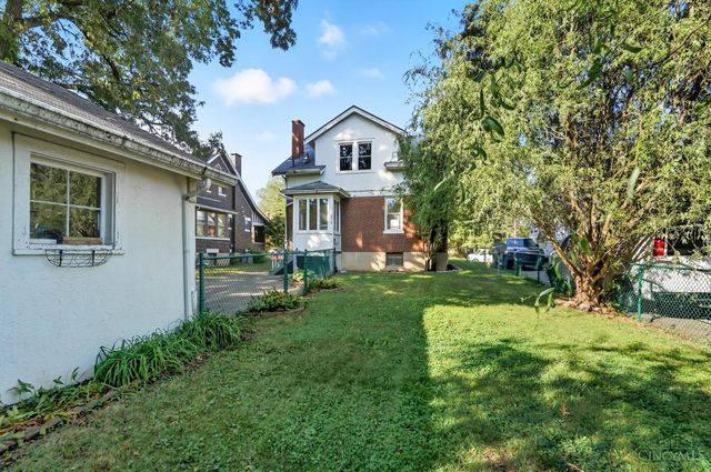3017 Hull Avenue, Cincinnati, OH 45211