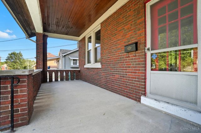 3017 Hull Avenue, Cincinnati, OH 45211