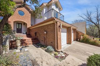 6602 Mesa Hollow DR, Austin, TX 78750