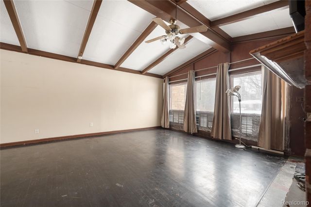 29266 Southgate Drive, Southfield, MI 48076