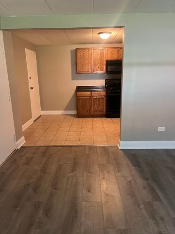 10917 LLOYD Drive 3, Worth, IL 60482