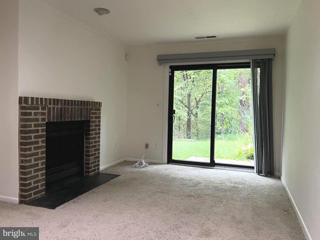 8729 SHERIDAN FARMS CT, Springfield, VA 22152