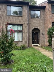 8729 SHERIDAN FARMS CT, Springfield, VA 22152