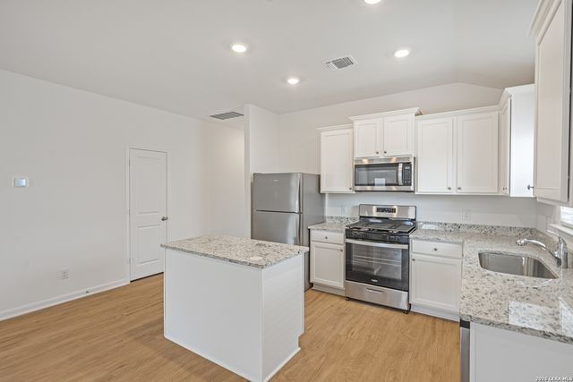 11716 Luckey Villa, San Antonio, TX 78252