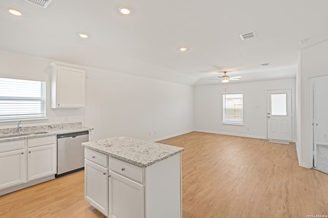 11716 Luckey Villa, San Antonio, TX 78252