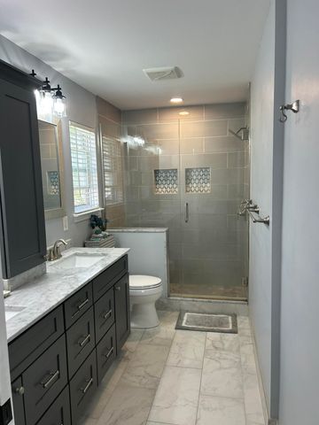 1360 Pond View Court, Wixom, MI 48393