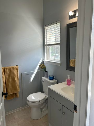 1360 Pond View Court, Wixom, MI 48393