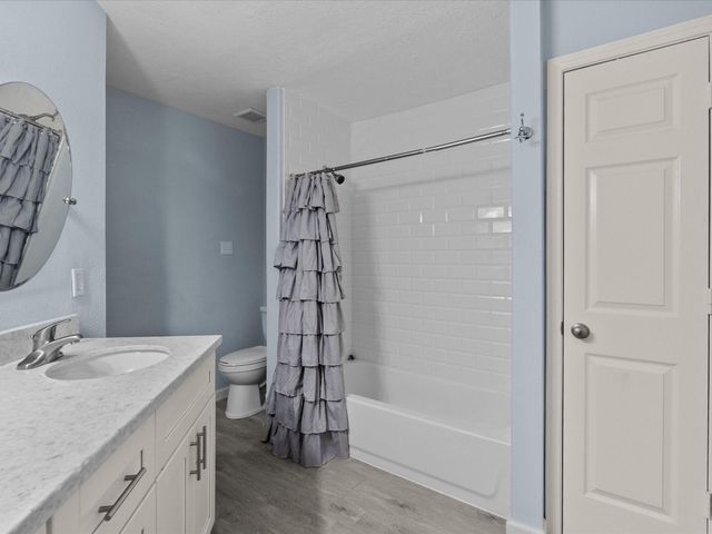 7600 Seawall Boulevard 113, Galveston, TX 77551