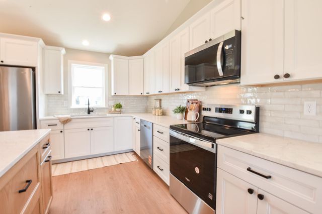 4205 Bristlecone Loop S, Fargo, ND 58104