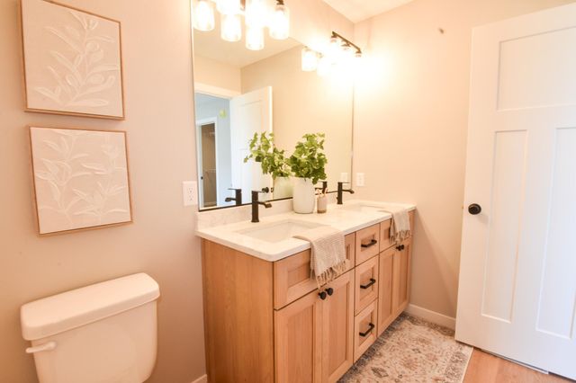 4205 Bristlecone Loop S, Fargo, ND 58104