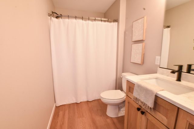 4205 Bristlecone Loop S, Fargo, ND 58104