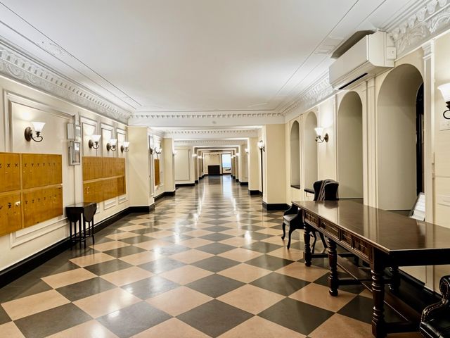 425 Riverside Dr Apt 6J, New York City, NY 10025