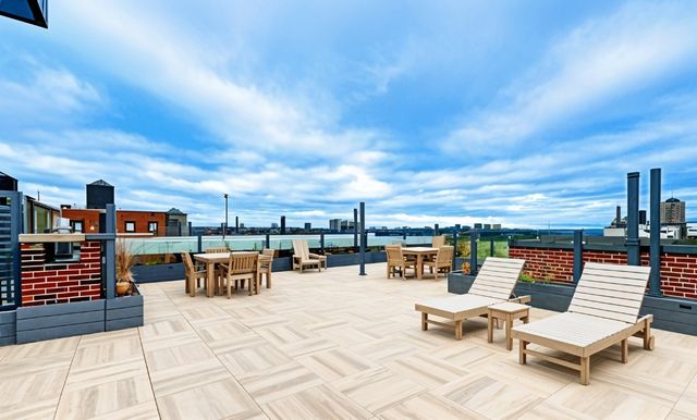425 Riverside Dr Apt 6J, New York City, NY 10025