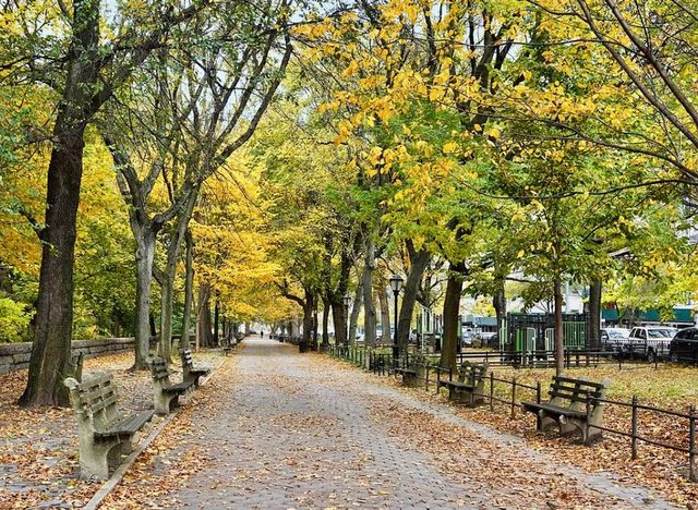425 Riverside Dr Apt 6J, New York City, NY 10025
