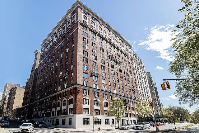 425 Riverside Dr Apt 6J, New York City, NY 10025