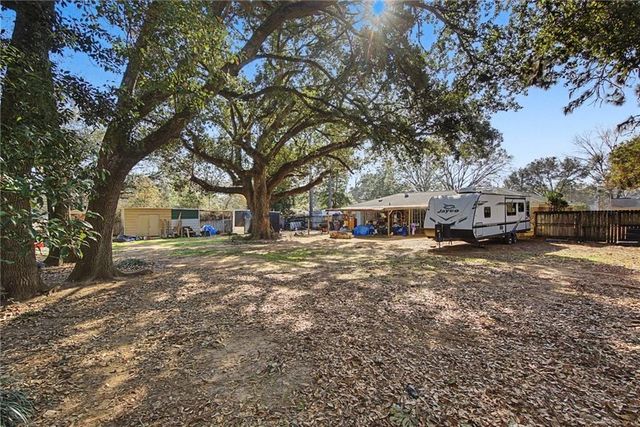 6258 Western Hills Avenue, Mobile, AL 36609