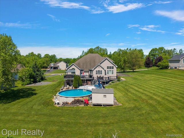 5164 Birch Lane, Springfield Charter Township, MI 48350