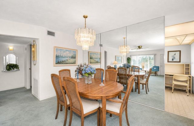 2001 WORLD PARKWAY BOULEVARD 39, Clearwater, FL 33763