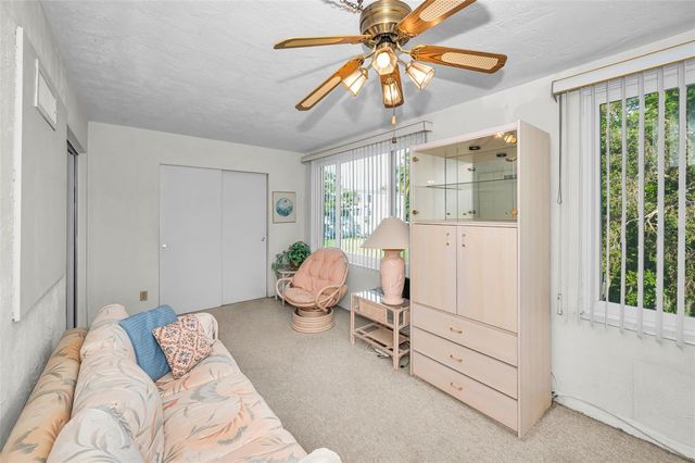 2001 WORLD PARKWAY BOULEVARD 39, Clearwater, FL 33763