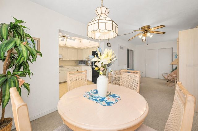 2001 WORLD PARKWAY BOULEVARD 39, Clearwater, FL 33763