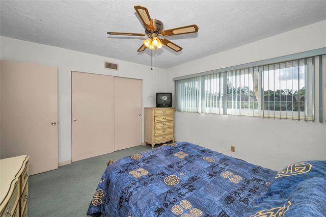 2001 WORLD PARKWAY BOULEVARD 39, Clearwater, FL 33763